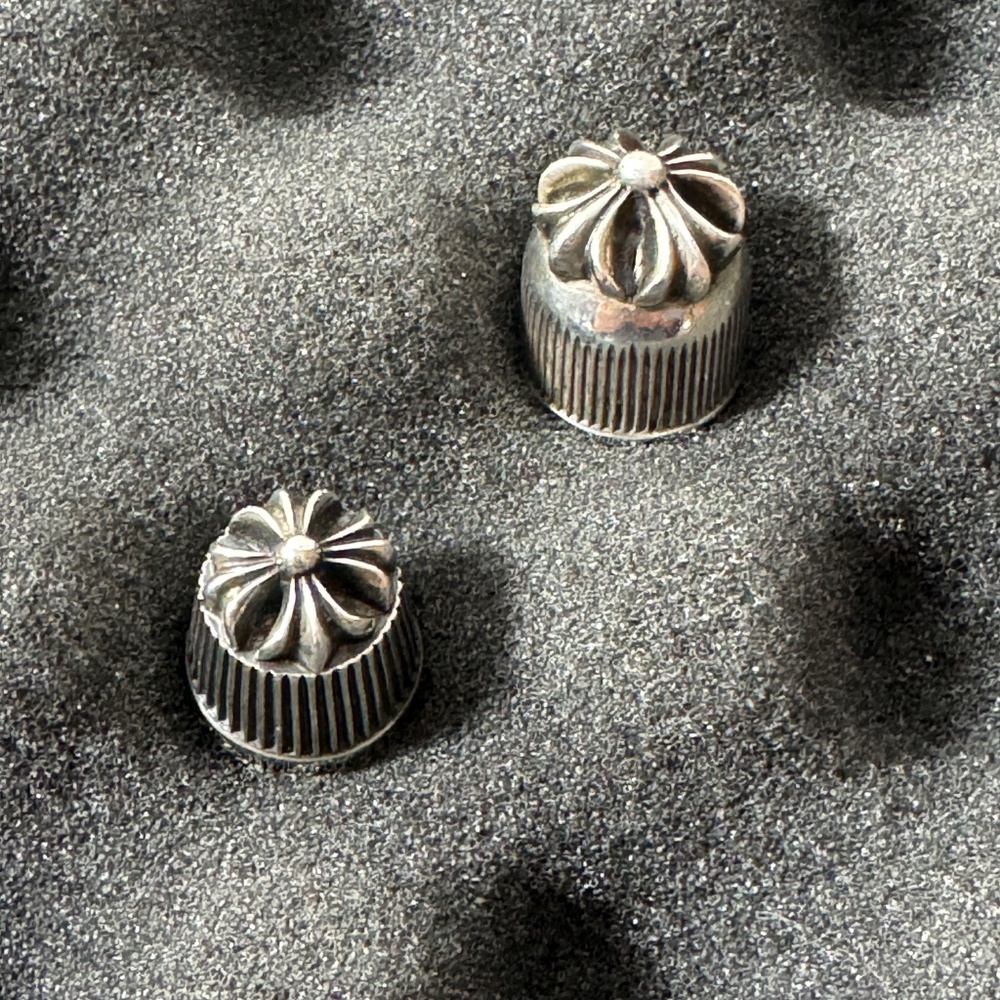 Chrome Hearts screw down tops - Picture 7 of 7